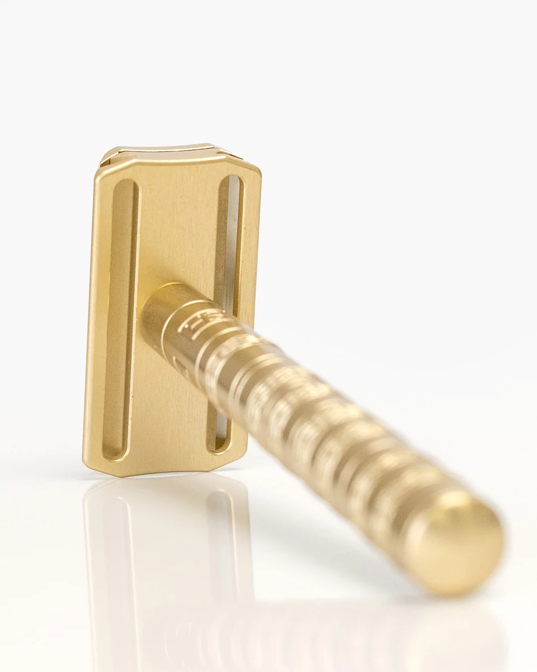 Henson AL13 in Gold - Image 3